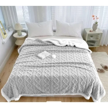 Szary koc Baranek sweterek K08